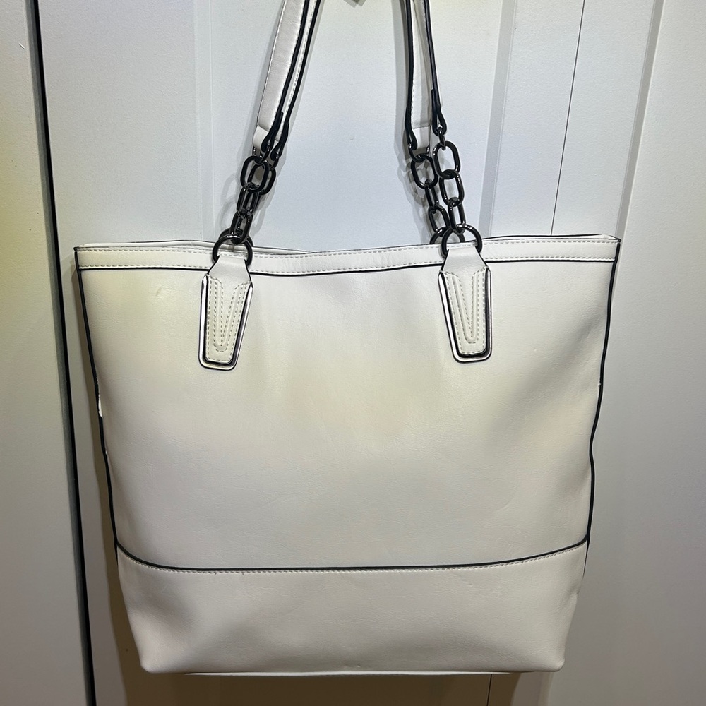 Simply Vera Vera Wang Catherine Tote handbag - Picture 7 of 17